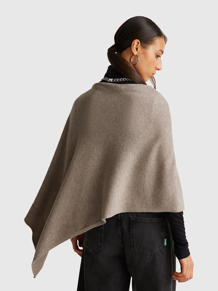 CAPE Women image number 2